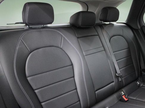 Used 2022 Mercedes-Benz GLC 300 image 28