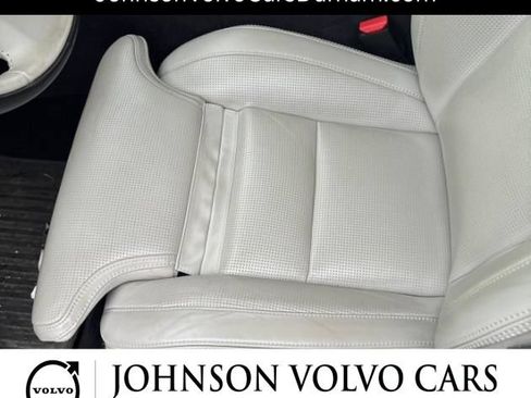 Used 2023 Volvo XC60 B5 Ultimate w/ Climate Package AWD/4WD image 8