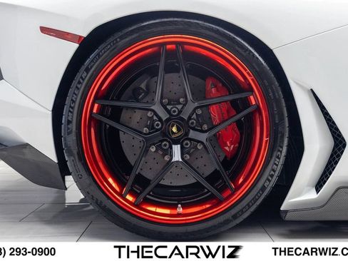 Used 2017 Lamborghini Aventador LP 700-4 AWD/4WD image 30
