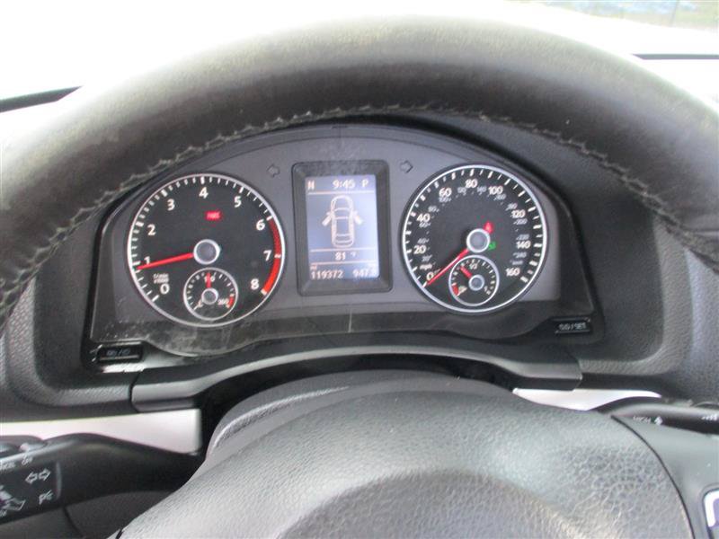 Used 2014 Volkswagen Eos Komfort FWD image 14