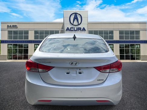 Used 2013 Hyundai Elantra Limited FWD image 4