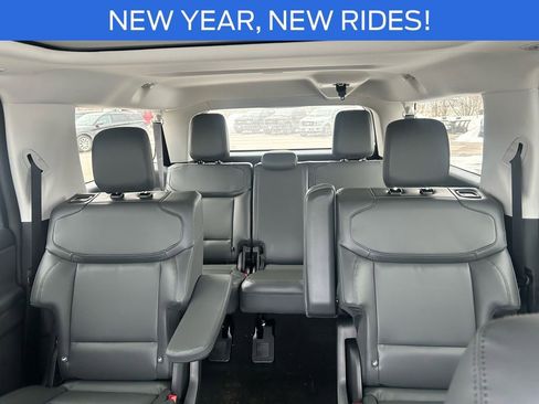 New 2026 Ford Expedition Max Active image 25