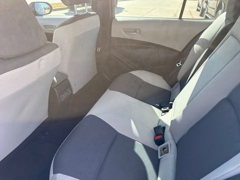 Used 2024 Toyota Corolla LE FWD image 15