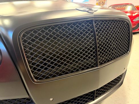 Used 2015 Bentley Flying Spur V8 image 24