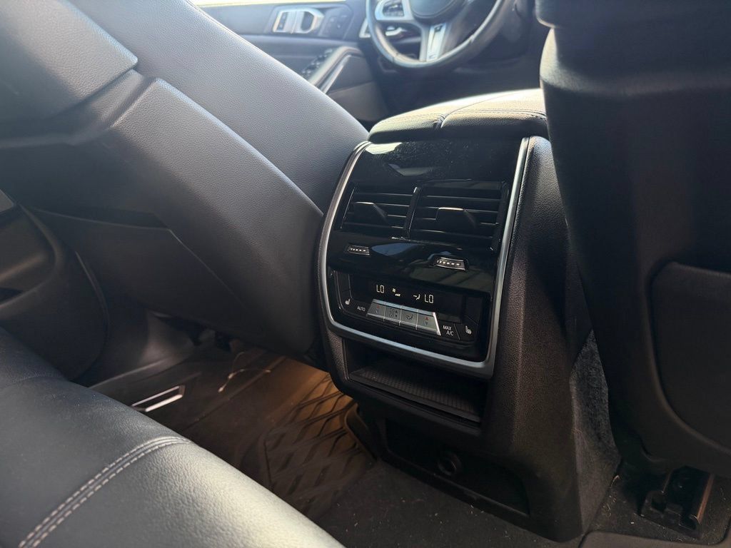 Used 2021 BMW X5 M50i w/ Executive Package AWD/4WD image 19