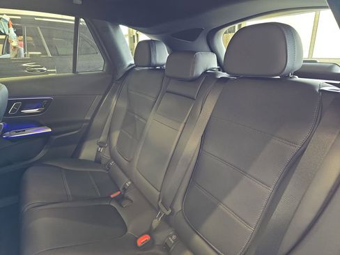 New 2026 Mercedes-Benz GLC 300 image 15