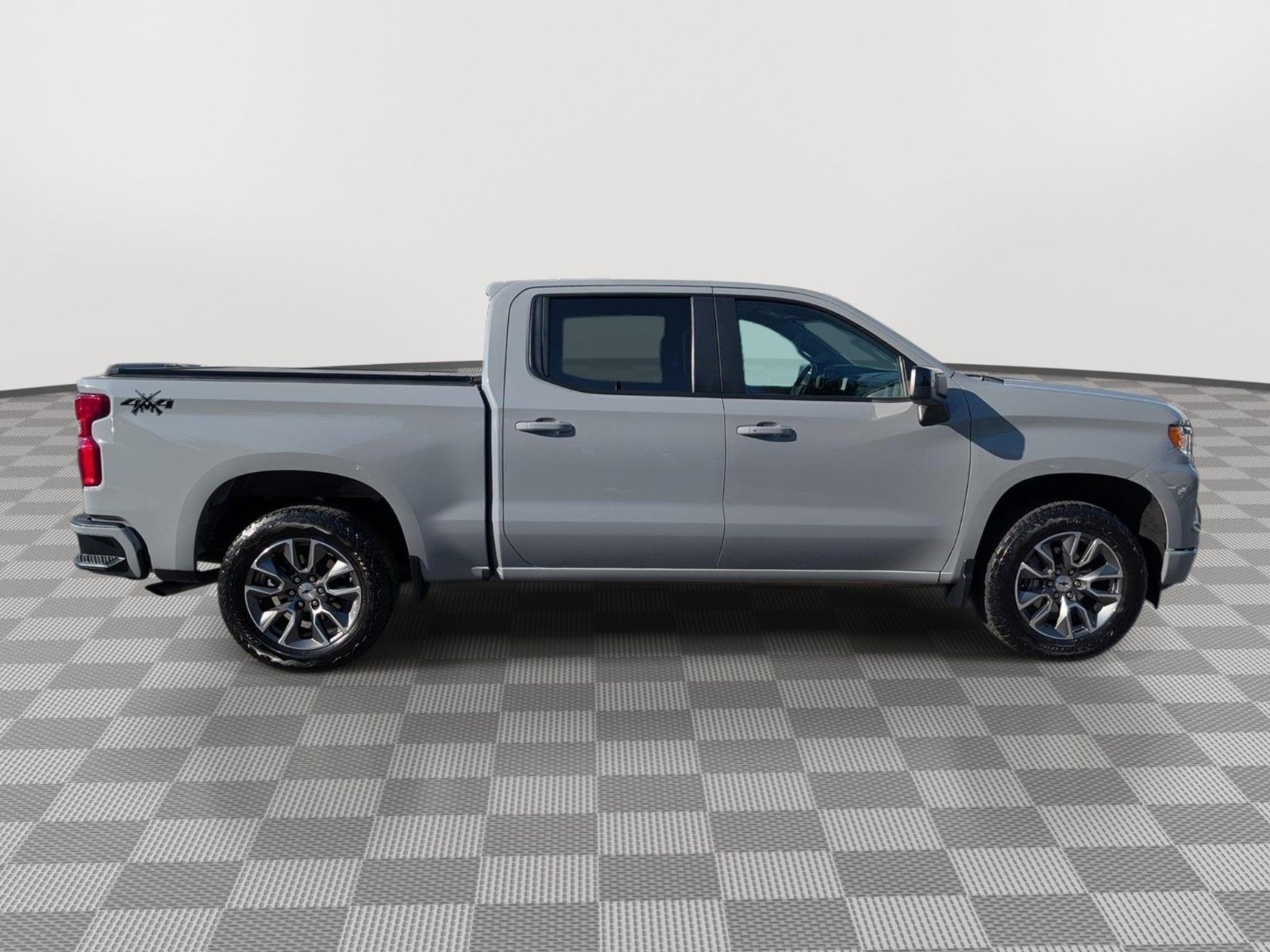 Used 2024 Chevrolet Silverado 1500 RST AWD/4WD image 6