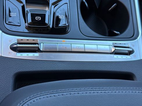 New 2026 Kia Carnival SX image 28