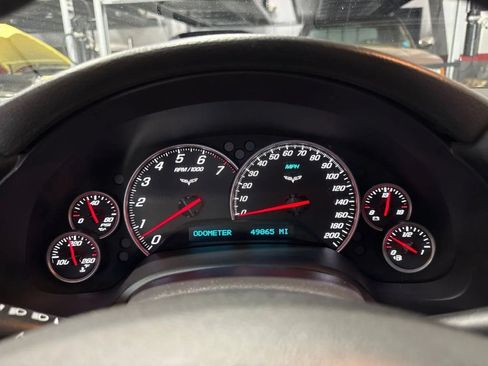 Used 2011 Chevrolet Corvette Grand Sport w/ Preferred Equipment Group RWD image 15