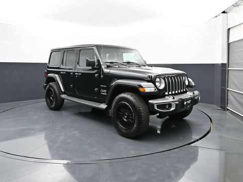 Used 2020 Jeep Wrangler Unlimited Sahara AWD/4WD image 1