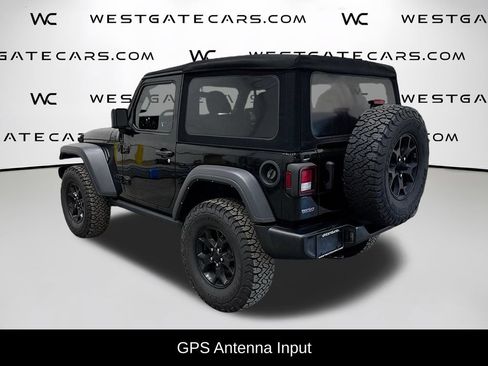 Used 2022 Jeep Wrangler Sport AWD/4WD image 5
