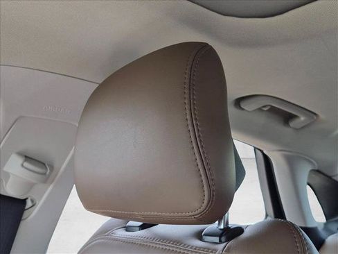Used 2015 Lincoln MKZ Hybrid w/ Equipment Group 201A Select FWD image 13