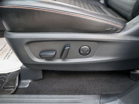 Used 2024 Nissan Pathfinder Rock Creek AWD/4WD image 32
