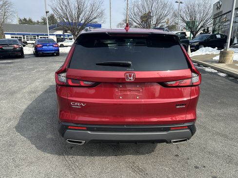 Used 2023 Honda CR-V Sport Touring image 6