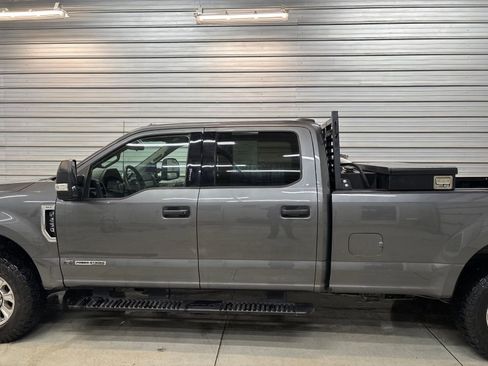Used 2022 Ford F250 XLT w/ XLT Value Package AWD/4WD image 7