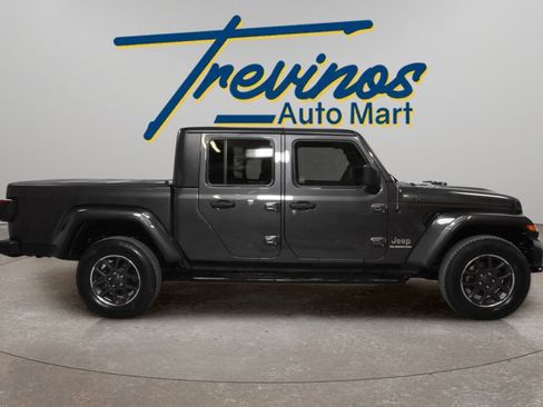 Used 2020 Jeep Gladiator Overland AWD/4WD image 5