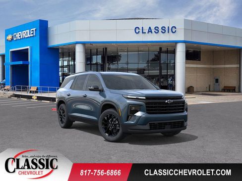 New 2026 Chevrolet Traverse LT image 1