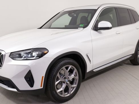 Used 2022 BMW X3 xDrive30i w/ Premium Package 2 image 3