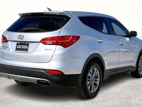 Used 2016 Hyundai Santa Fe Sport image 2