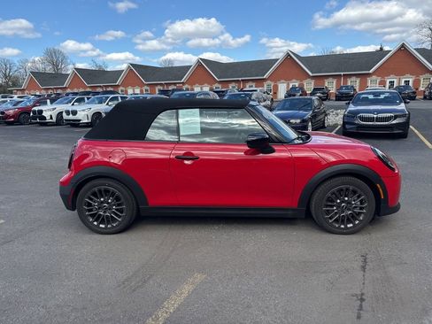Used 2025 MINI Cooper S FWD image 9