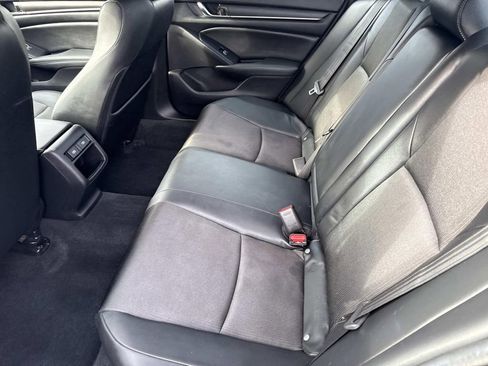 Used 2022 Honda Accord Sport image 14
