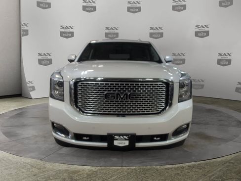 Used 2016 GMC Yukon XL Denali w/ Open Road Package image 8