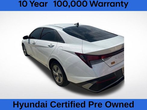 Used 2026 Hyundai Elantra SE FWD image 8
