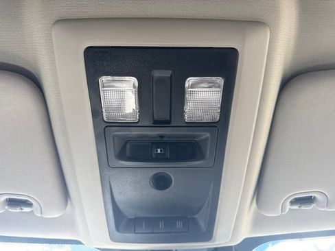 Used 2017 RAM 1500 Big Horn AWD/4WD image 18