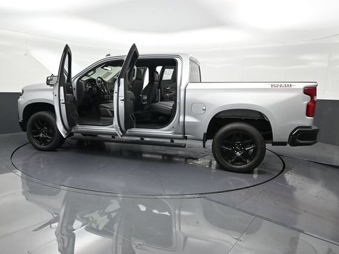 Used 2019 Chevrolet Silverado 1500 LT Trail Boss AWD/4WD image 34