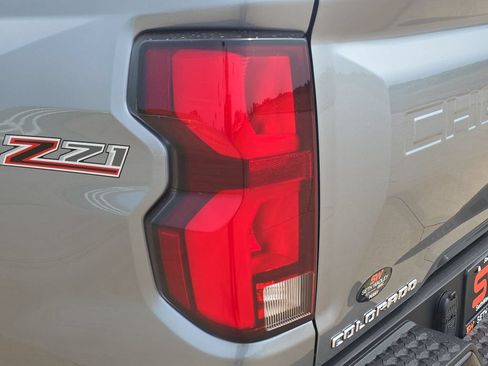 New 2026 Chevrolet Colorado Z71 w/ Technology Package AWD/4WD image 32