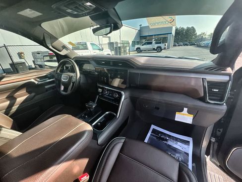 Used 2024 GMC Sierra 1500 Denali image 30