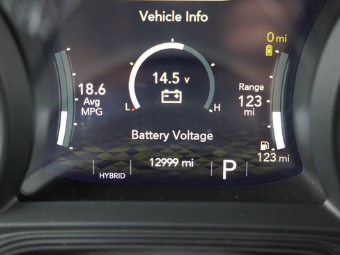 Certified 2025 Jeep Wrangler Unlimited Sahara w/ Safety Group image 32