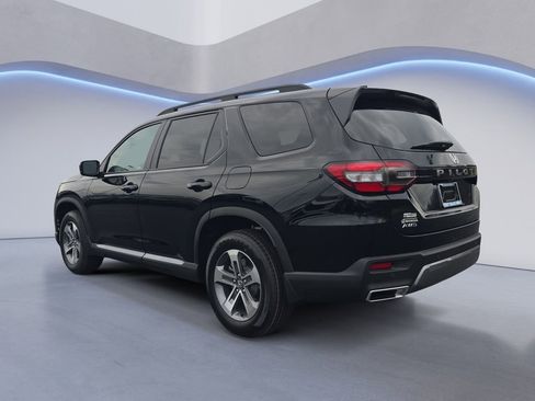 New 2026 Honda Pilot EX-L image 3