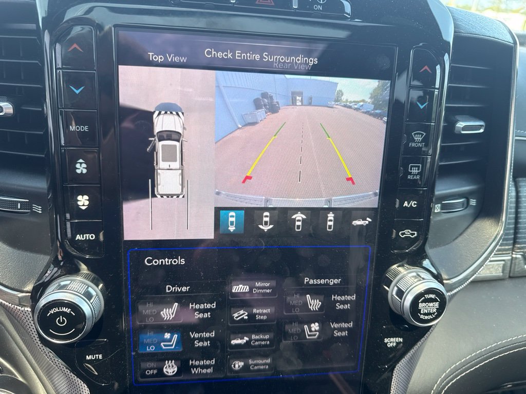 Used 2019 RAM 1500 Limited AWD/4WD image 10