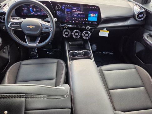Used 2024 Chevrolet Blazer EV LT AWD/4WD image 9