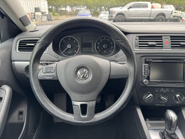 Used 2014 Volkswagen Jetta TDI FWD image 13