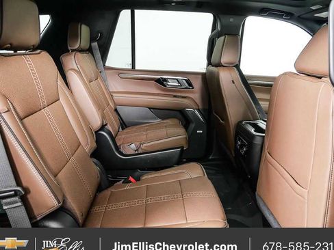 New 2026 Chevrolet Tahoe High Country AWD/4WD image 23