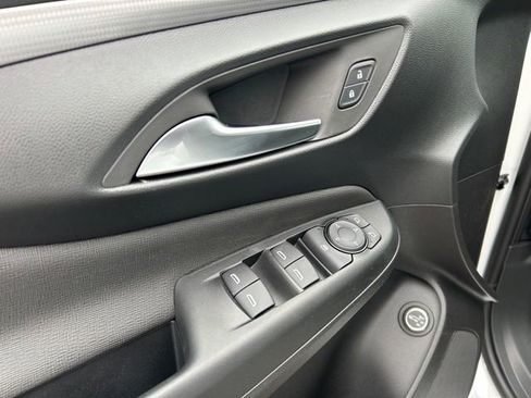 New 2026 Buick Envista Avenir image 24