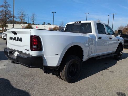 New 2026 RAM 3500 Tradesman image 4