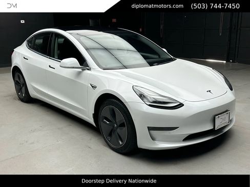 Used 2019 Tesla Model 3 Long Range image 9