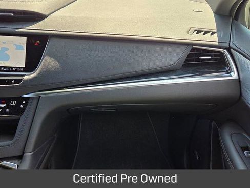 Certified 2025 Cadillac XT5 Premium Luxury image 20