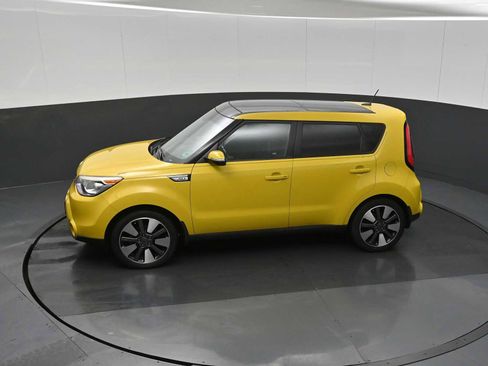 Used 2014 Kia Soul ! w/ Sun & Sound Package FWD image 13