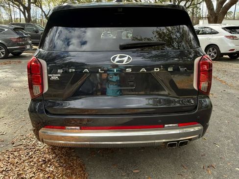 Used 2025 Hyundai Palisade Calligraphy FWD image 4