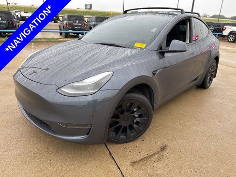 Used 2023 Tesla Model Y Long Range image 1