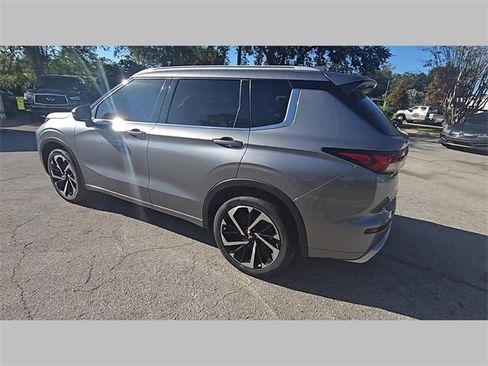 Used 2023 Mitsubishi Outlander SEL image 26