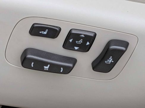 Used 2012 Lexus LS 460 AWD image 15