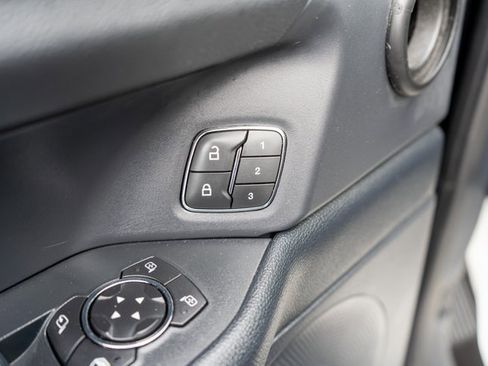 Used 2022 Ford Expedition XLT w/ Equipment Group 202A image 18