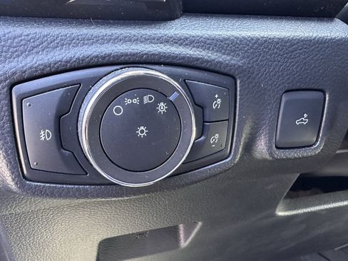 Used 2022 Ford Ranger Lariat w/ FX4 Off-Road Package image 19