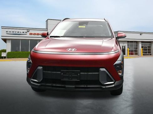 Used 2025 Hyundai Kona SEL AWD/4WD image 8
