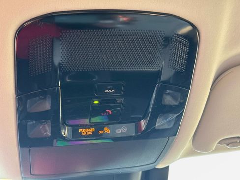 Used 2024 Lexus RX 350 FWD w/ Technology Package image 21